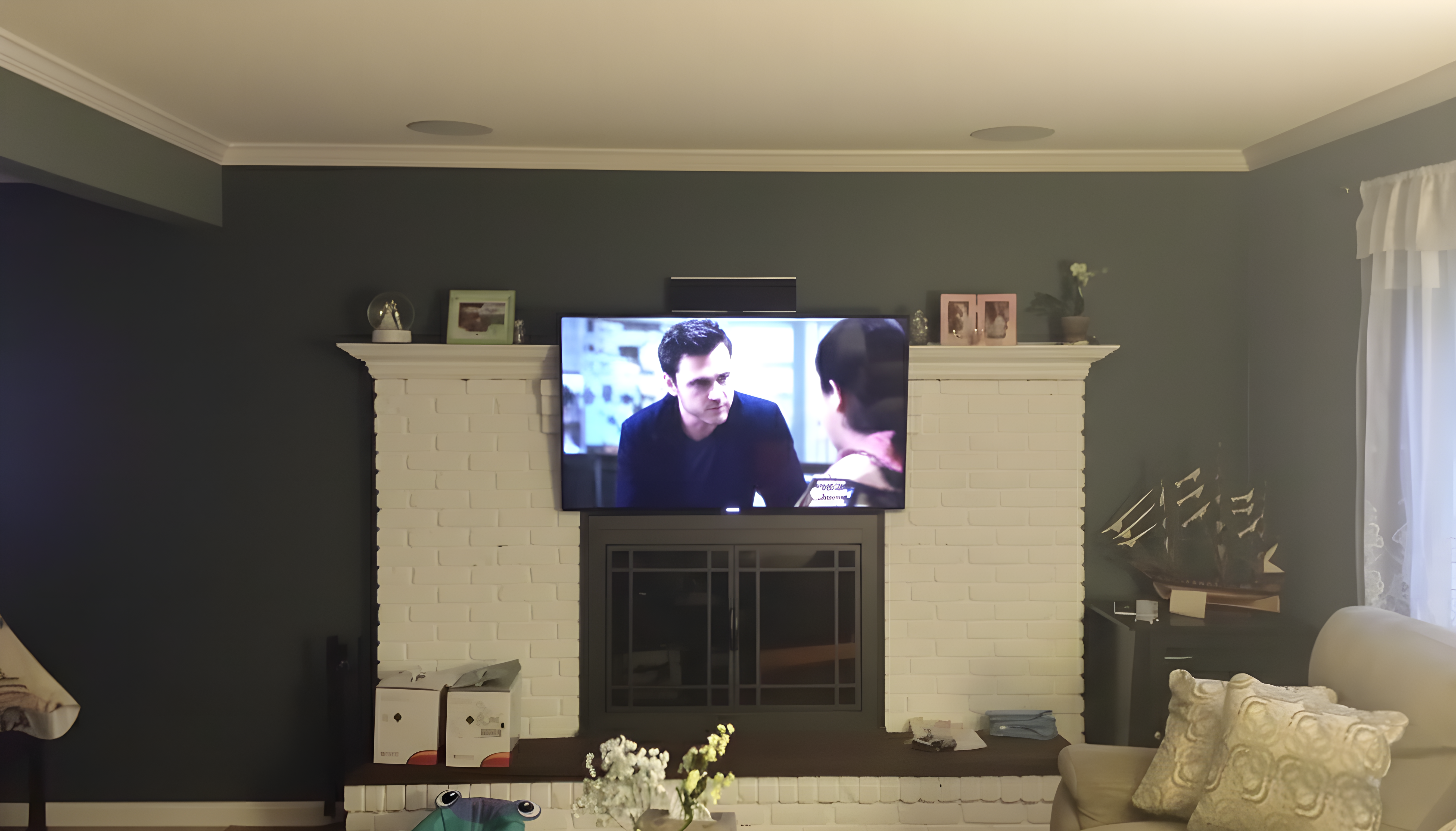 Audio / Visual Systems 4